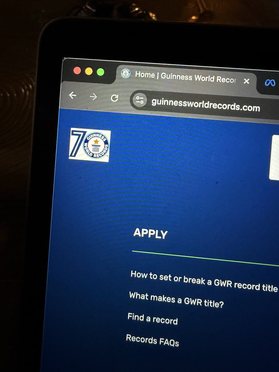 Mr Giver tweet media