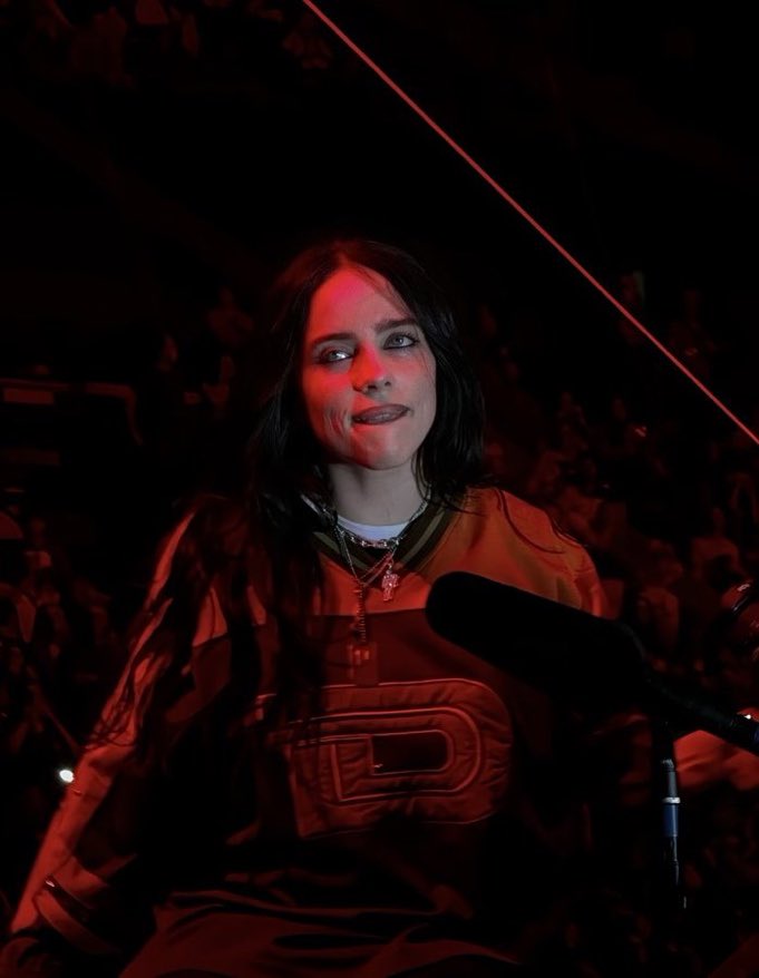 angel ☆ tweet media