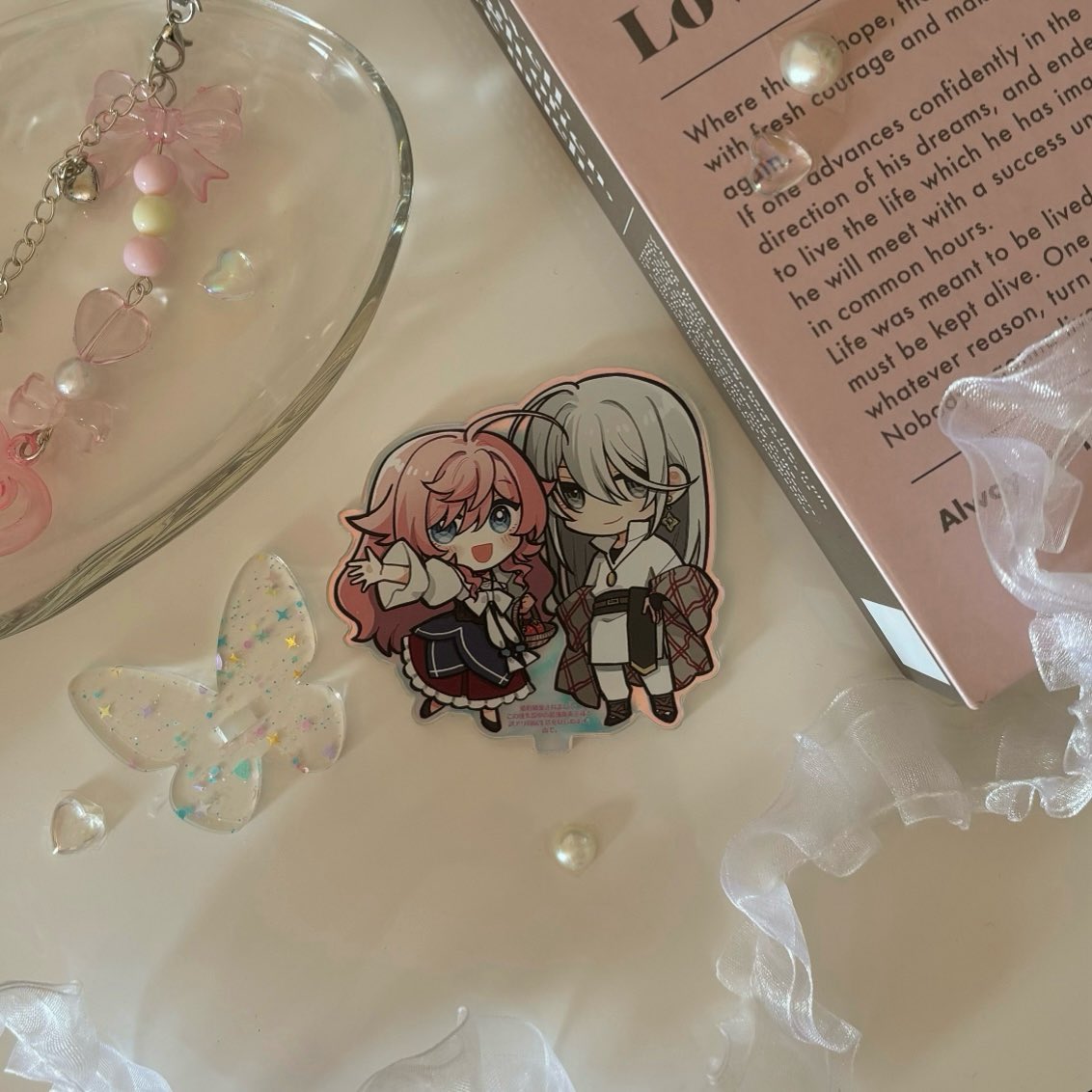 井上先生が完結記念にオリジナルのアクスタを作ってくださいました ⸜❤︎⸝
とってもかわいいずっと大切にします〜〜（；_；）🎀