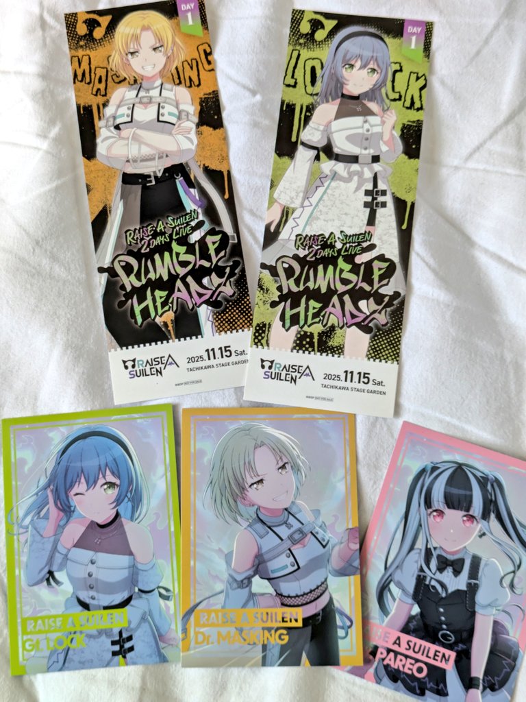 昨日ライブ始まる前に買ったCD特典
個人的に勝利ではあるがやーっぱり今回はロックちゃんにご縁があるらしい

CD特典カードロックちゃん3枚目なんだが！？
#RAS_RUMBLEHEADZ
#RAS_RUMBLEHEADZ_DAY2