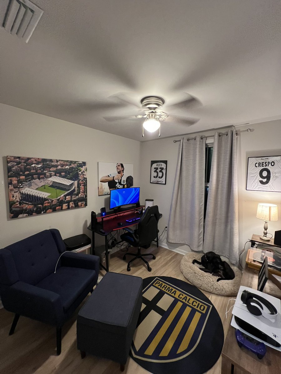 Got new flooring in the man cave 🫦😮‍💨💙💛