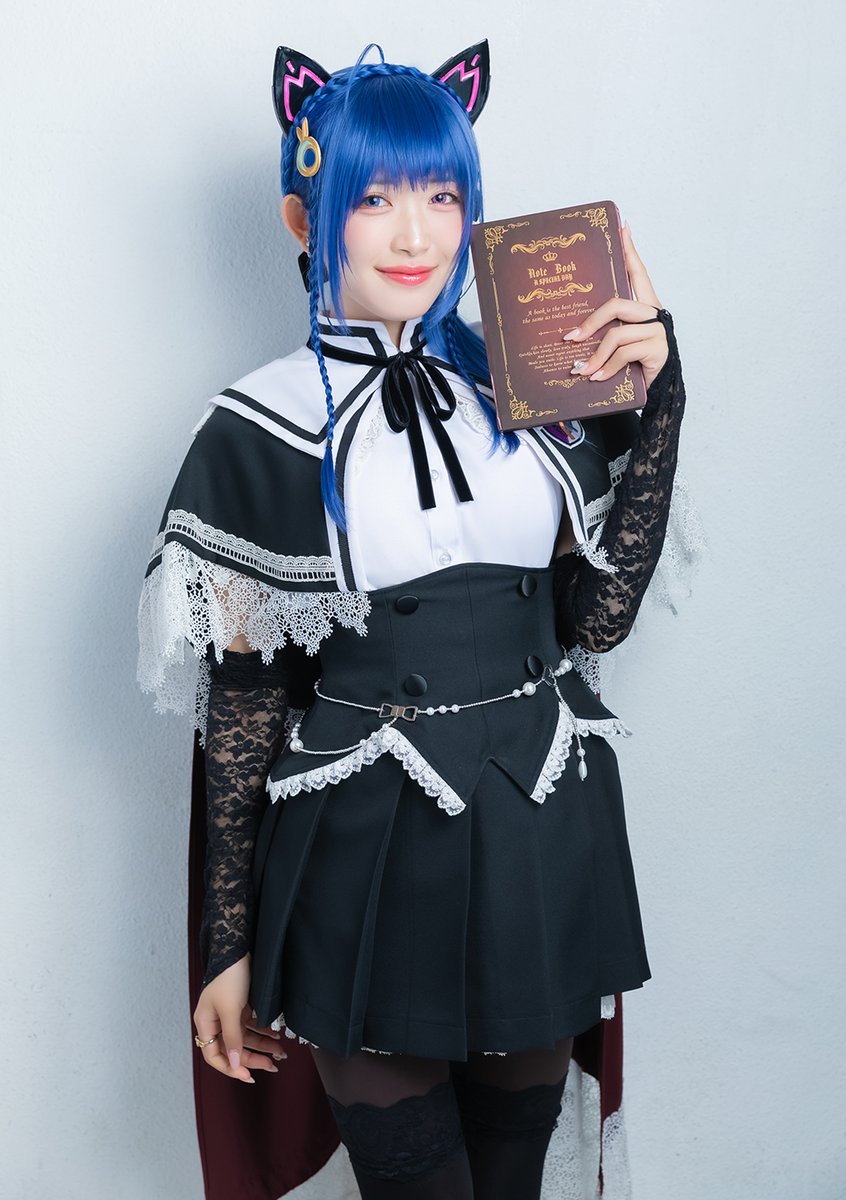 assaultlily_st's tweet image. \ ✨登場人物紹介✨️/

異空間リーディングステージ
「アサルトリリィ」 - RED - &amp;amp; - BLUE -

鉄川兎愛
百合ヶ丘女学院 1年

異名・二つ名:アルミラージ
所属レギオン:サングリーズル
レアスキル:フェイズトランセンデンス

キャスト:反⽥葉⽉
@tanda_hazuki

出演ステージ:&amp;lt;エピソード8&amp;gt;…