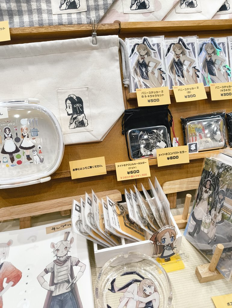 デザフェス2日目も設営完了〜！。