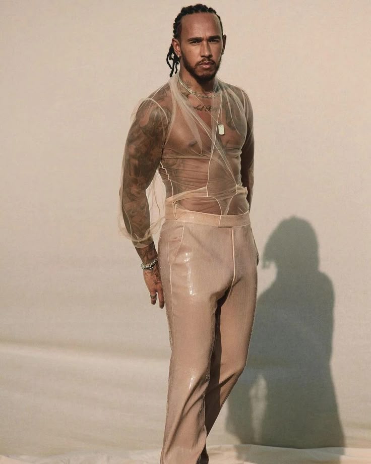 Roku raz raven and Roger morningstar tweet media