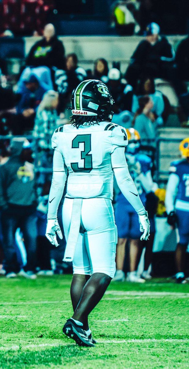 Senior SZN 26’ DB : hudl.com/v/2SkKEv

5’11 | 180lb | 75 inch wingspan 

23 yds allowed all szn
<a href="/coach_ecullen/">Eoghan Cullen</a> <a href="/ButlerGrizzlyFB/">BUCO Football</a> <a href="/CoachClark3/">Charles Clark</a> <a href="/CoachCrawford12/">Coach Crawford</a>
<a href="/JustinBull72/">Justin bullock</a> <a href="/coachmorrison58/">Zach Morrison</a>
 <a href="/CoachCannonNEO/">Coach Mike Cannon</a> <a href="/CoachVaughnDame/">Vaughn VanDame</a> <a href="/JUCOFFrenzy/">JUCO Football Frenzy</a> 
<a href="/CoachNTrawick/">Nate Trawick</a> <a href="/Coach_CurtHood/">Coach_Hood</a>