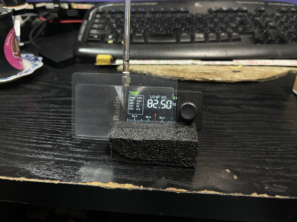 intertechkawa's tweet photo. 不良返品で買い換えた･･･コレ･･･届く‼️

早速･･･視聴･･･ふむふむ･･･SONY #ノイキャン ･･･良い音が･･･響く･･･Ｔ形ｱﾝﾃﾅしたら #テルミン効果 消えた‼️

しばらく･･･Radio 生活･･･

#ななじゅうさんさい 
#MiniRadio 
#RadioV3
#Si4732 
#カード形拡大鏡 
#AliExpress https://t.co/dL55VvWsZl