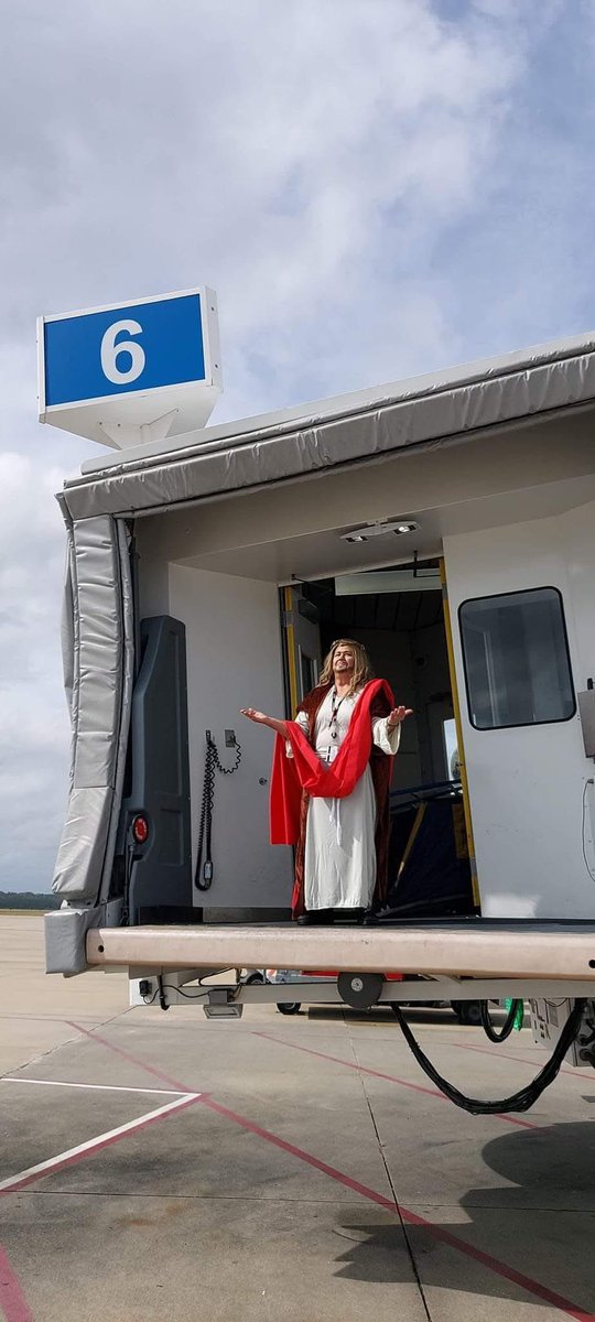 KC-10 Driver ✈️ 👨‍✈️ B-737 Wrangler tweet media