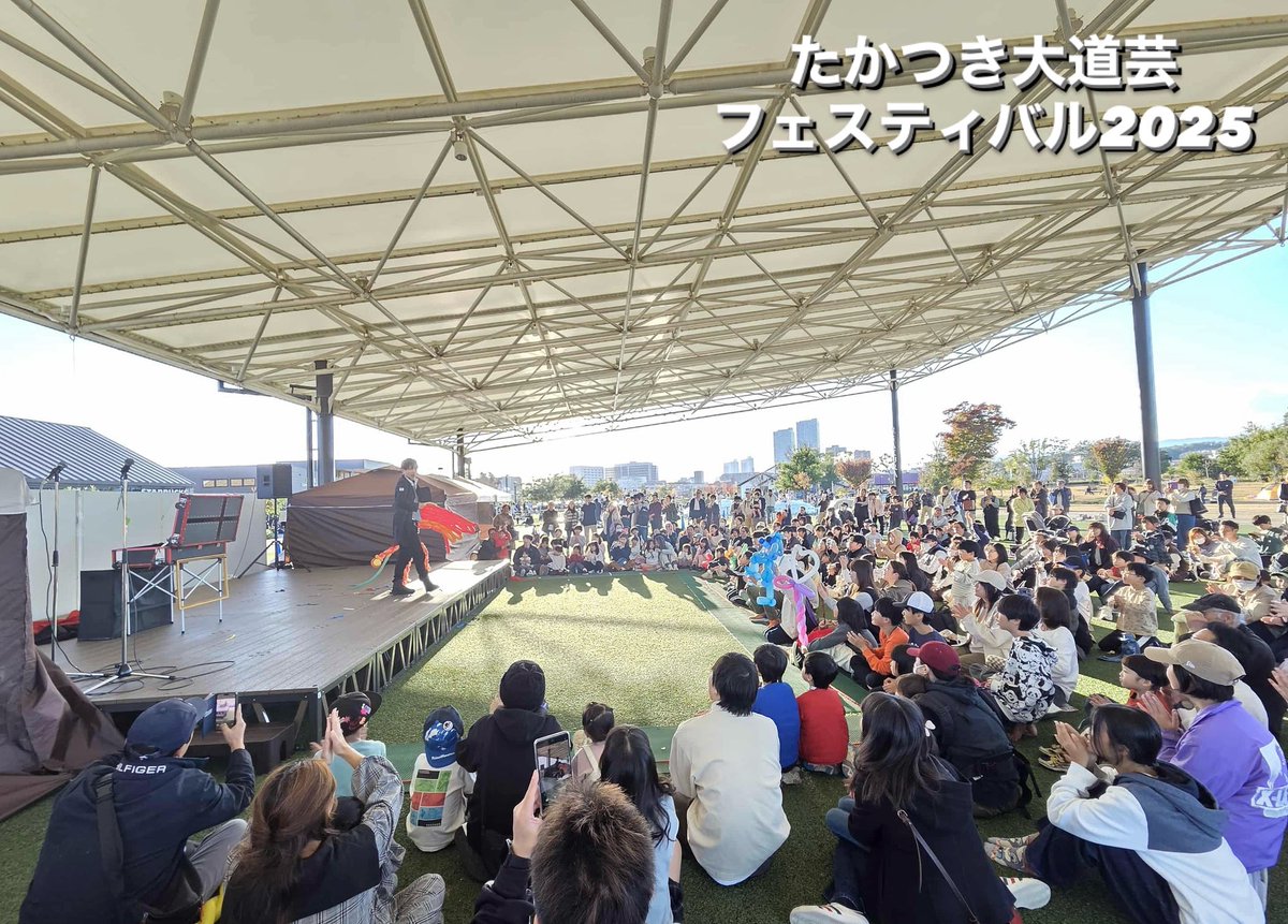 バルーンパフォーマーアキ(AKI) tweet media