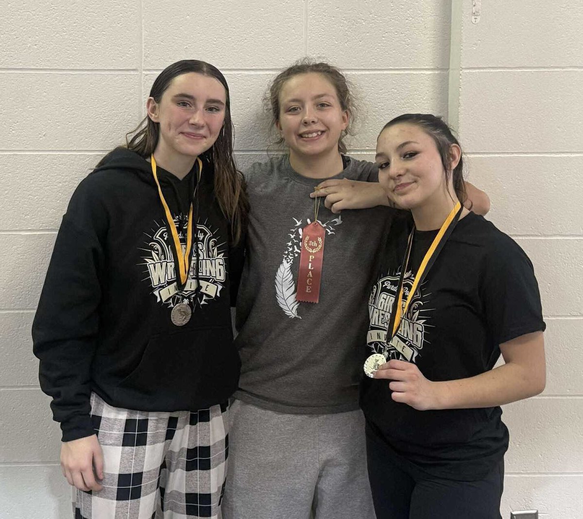 Congratulations to the ✨ PHHS girls wrestlers! ✨
Placing at the Purdue Polytechnic Invite
🥈Braelynn Reifel- second place at 125 lbs. 
🏅Cheyenne Biszmaier- eighth place at 155 lbs.
🥈Rheese Benjamin- second place at 115 lbs. 

Way to go, Wolves! 🐺