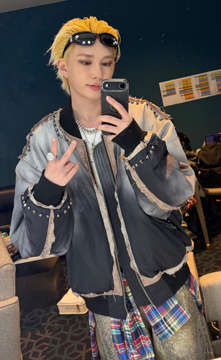 P1Harmony tweet media