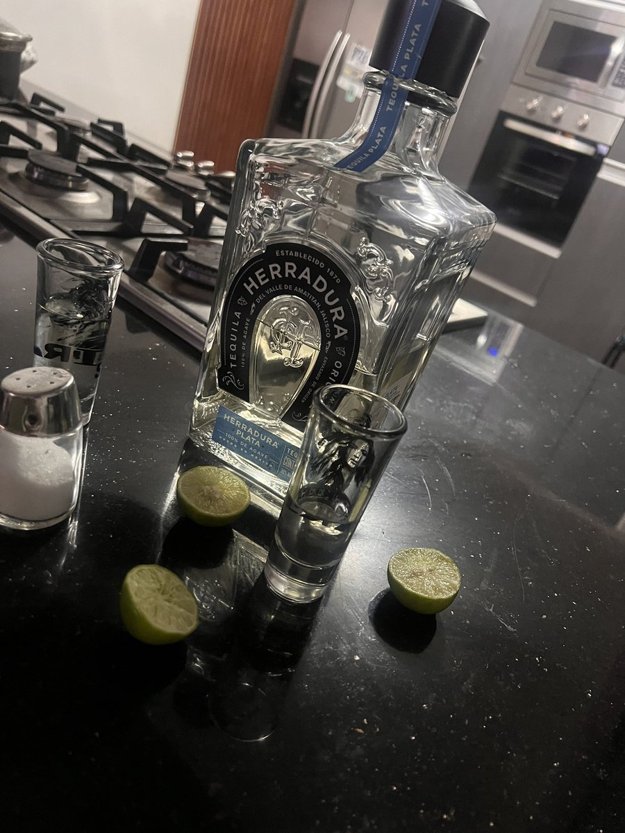 Frío + Tequila? Que puede salir mal? 🔥