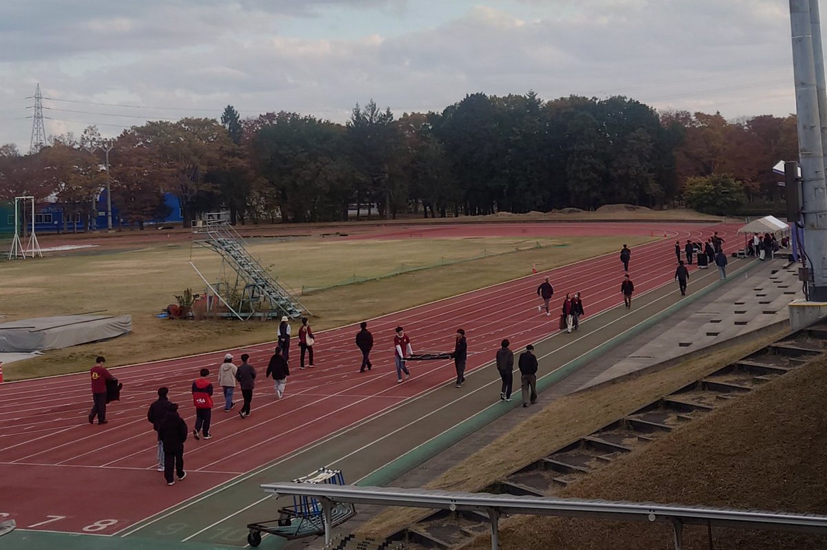 Spoday_UTsukuba's tweet photo. 只今をもちまして、第49回秋季スポーツ・デーが閉式致しました！

皆様のご参加、本当にありがとうございました。
優勝したチームのインタビューは後ほどホームページにて掲載させて頂きます。🏆️

それでは、次回の第50回春季スポーツ・デーでお会いしましょう👋✨️ https://t.co/efYVWAgrm5