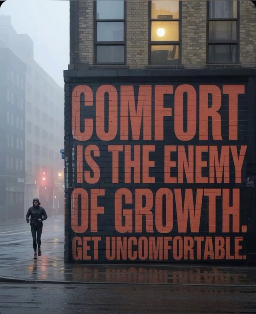 nutty_group's tweet image. Most business owners aren’t hungry for success.

They just plod along with a paid job 

#comfortzone #growth #whyhub