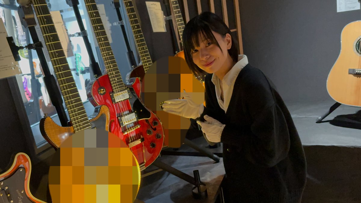 おきゃくさまぁ？ お客さまにはこちらのお色がピッタリだとおもいます