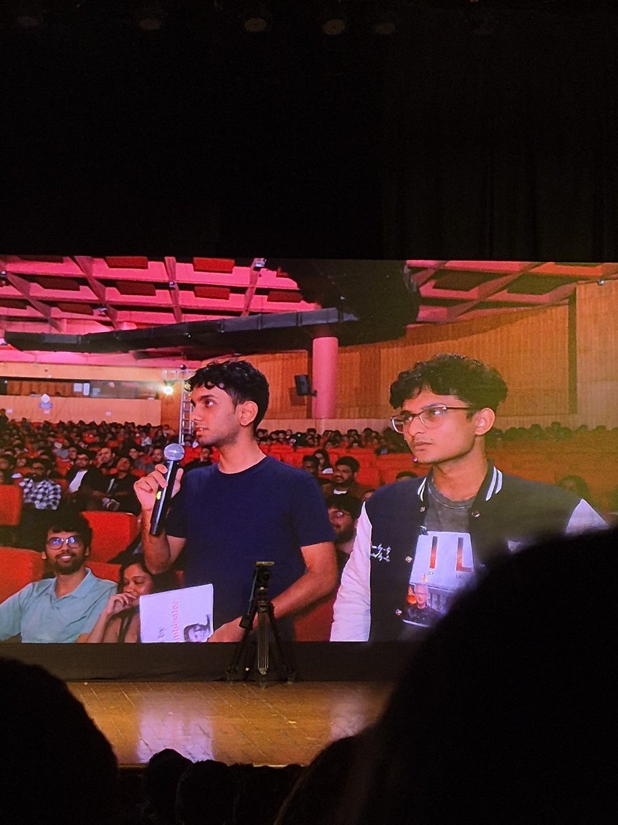 rss890's tweet image. Had an absolute blast at the @techroastshow 😭😭🙏 with @maunil_parikh and @The100xbot

@austinnasso @jessewarrenbruh and Nikita are 🙂‍↕️🤌