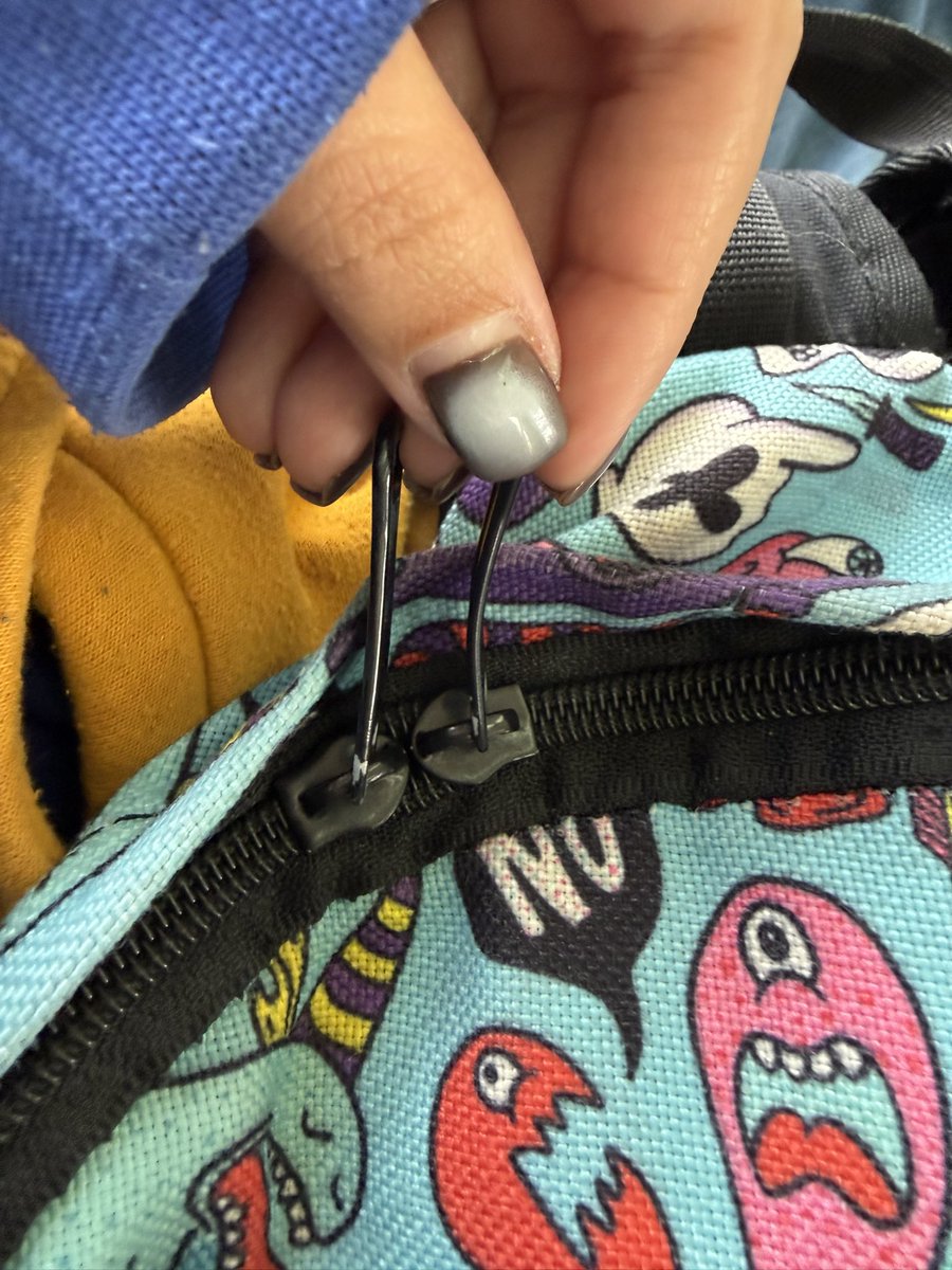 کت‌بانو tweet media