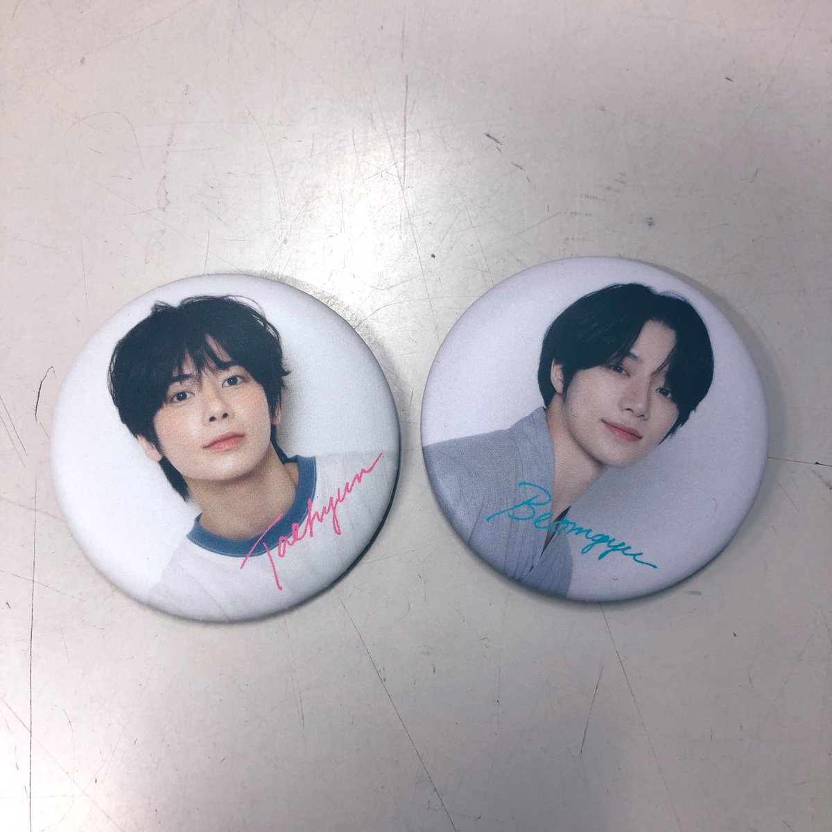 TXT 缶バッジ まとめ売り ❤️‍🔥 #투모로우바이투게더 #TXT ❤️‍🔥 【入荷情報】 TXT ACT