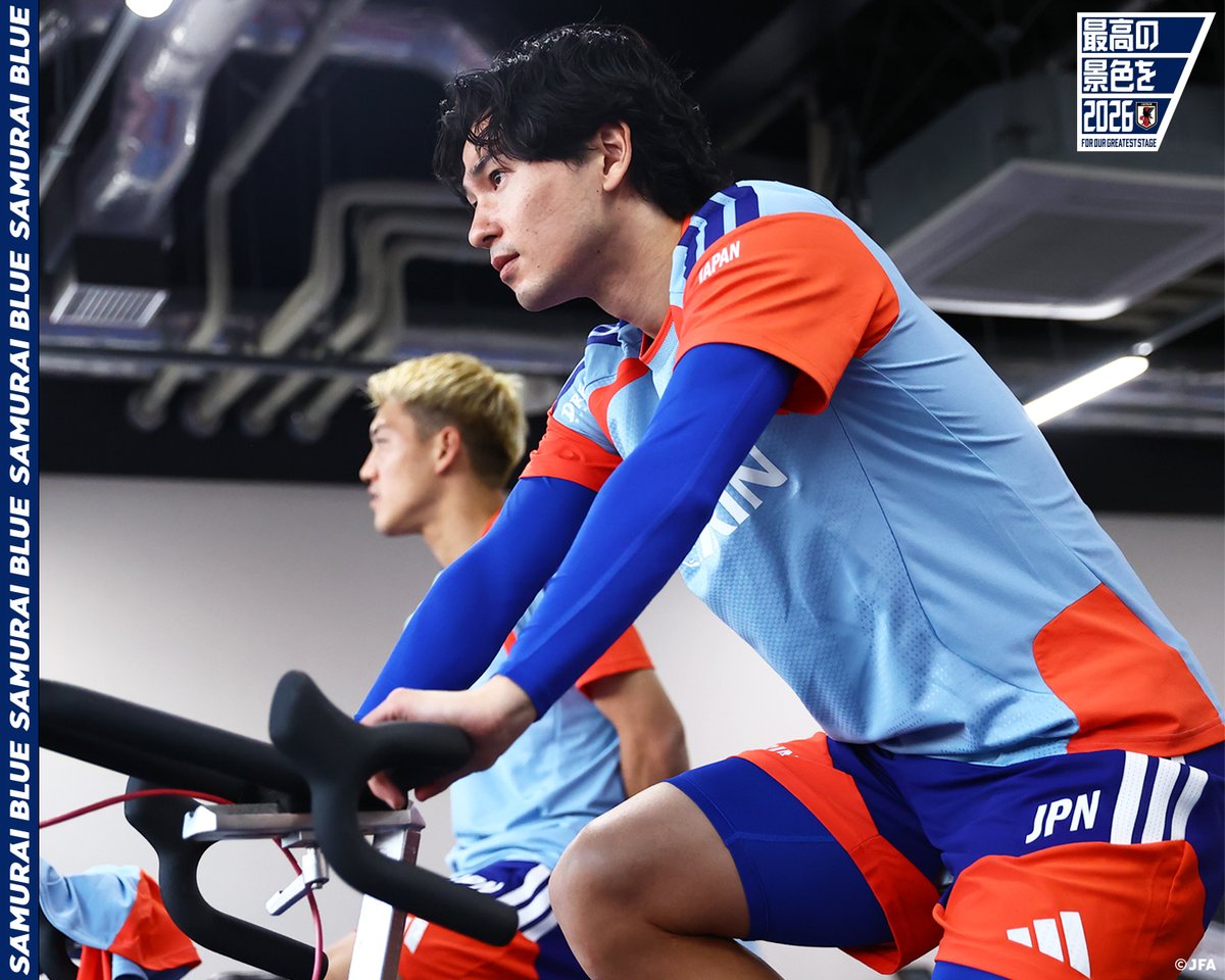 🔹𝗦𝗔𝗠𝗨𝗥𝗔𝗜 𝗕𝗟𝗨𝗘🔹 𝐆𝐲𝐦 𝐓𝐫𝐚𝐢𝐧𝐢𝐧𝐠💪 #南野拓実