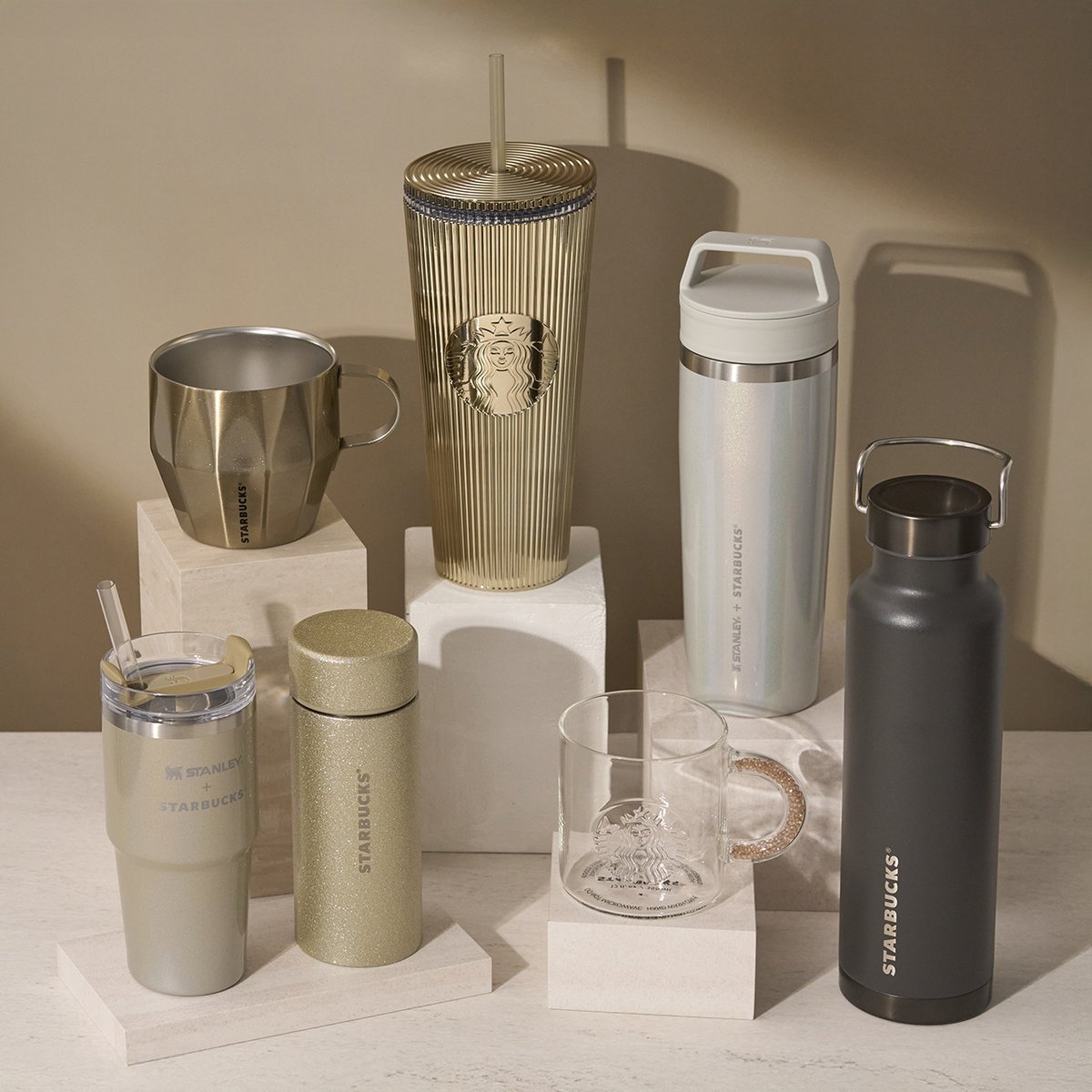 ◉STARBUCKS COFFEECAFE➕コーヒーショップ女性店員セット JOE