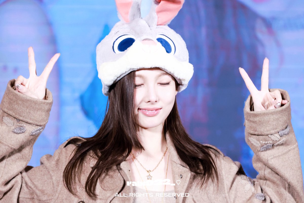 251115

#트와이스 #나연
#TWICE #NAYEON