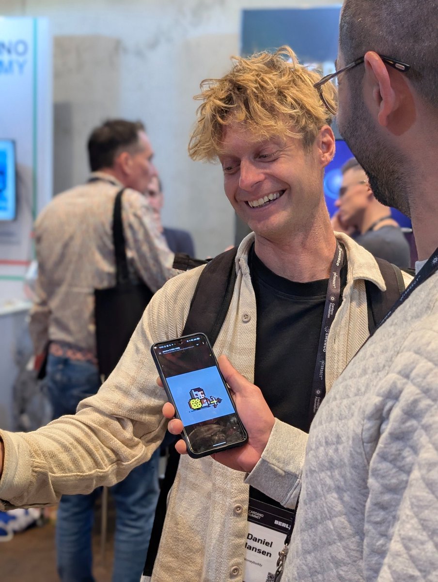 Berlin was one of my best weeks of this year. Met so many enthuastic people at the <a href="/CardanoSummit/">Cardano Summit</a> 

On the last day I found out someone I met was actually a big fan and collector of <a href="/cardanowarriors/">🔰 Cardano Warriors</a> 

It was nice meeting you <a href="/21ada_/">Arcane ⛳</a> 

Thanks for the picture <a href="/thinkgrowcrypto/">Jami Safari</a>