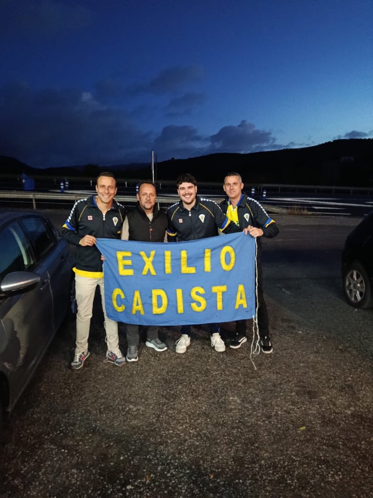 Nuevo desplazamiento, nueva ilusión, nueva corgaera!!! NEXT STATION ALMERÍA ON TOUR 🔵🟡