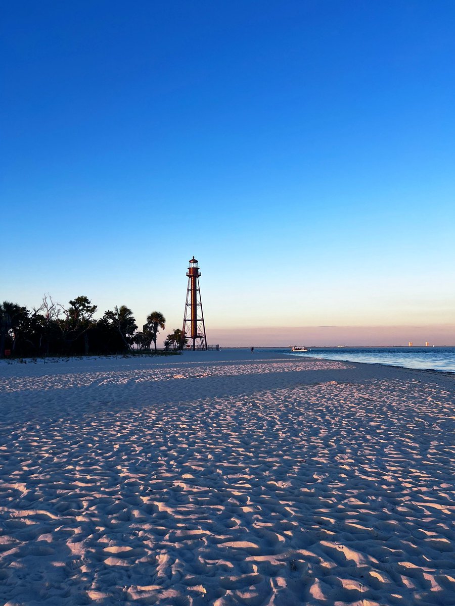 DanishDesign's tweet image. Checking out Captiva and Sanibel Island…