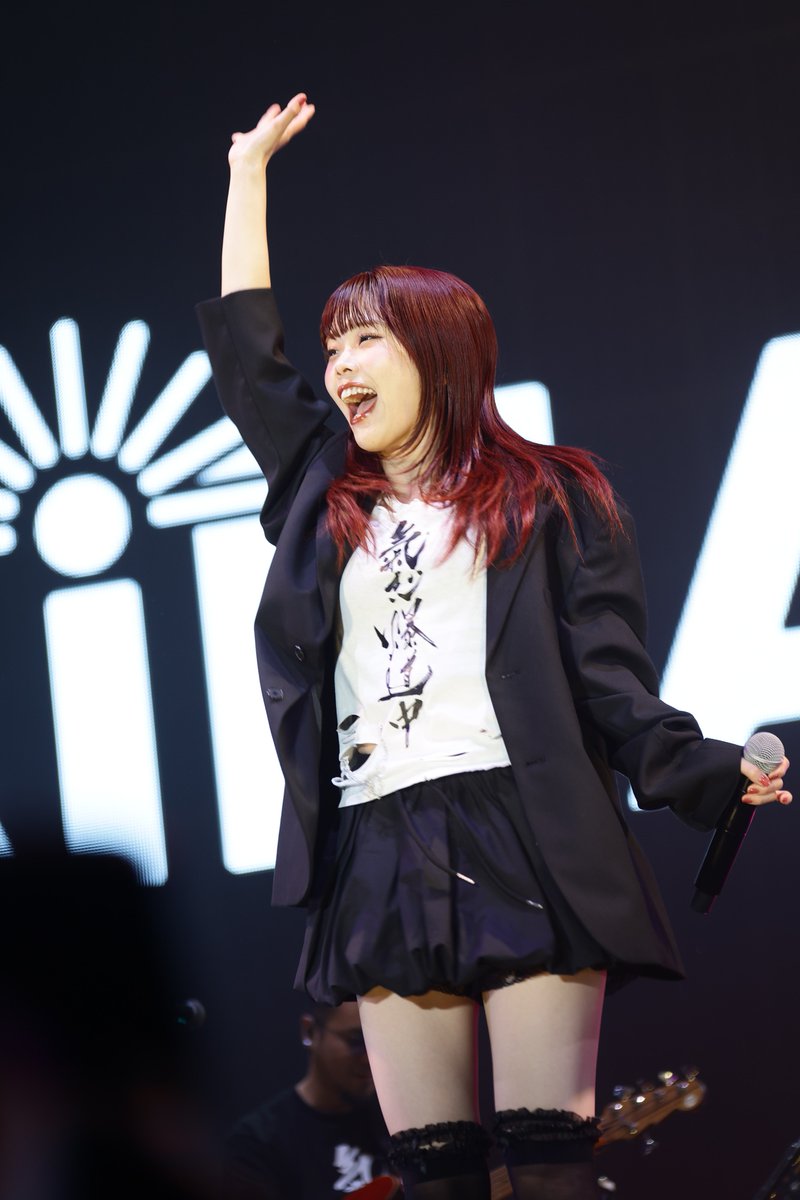 氣志團万博クイックフォトレポート】 アイナ・ジ・エンド ”最速