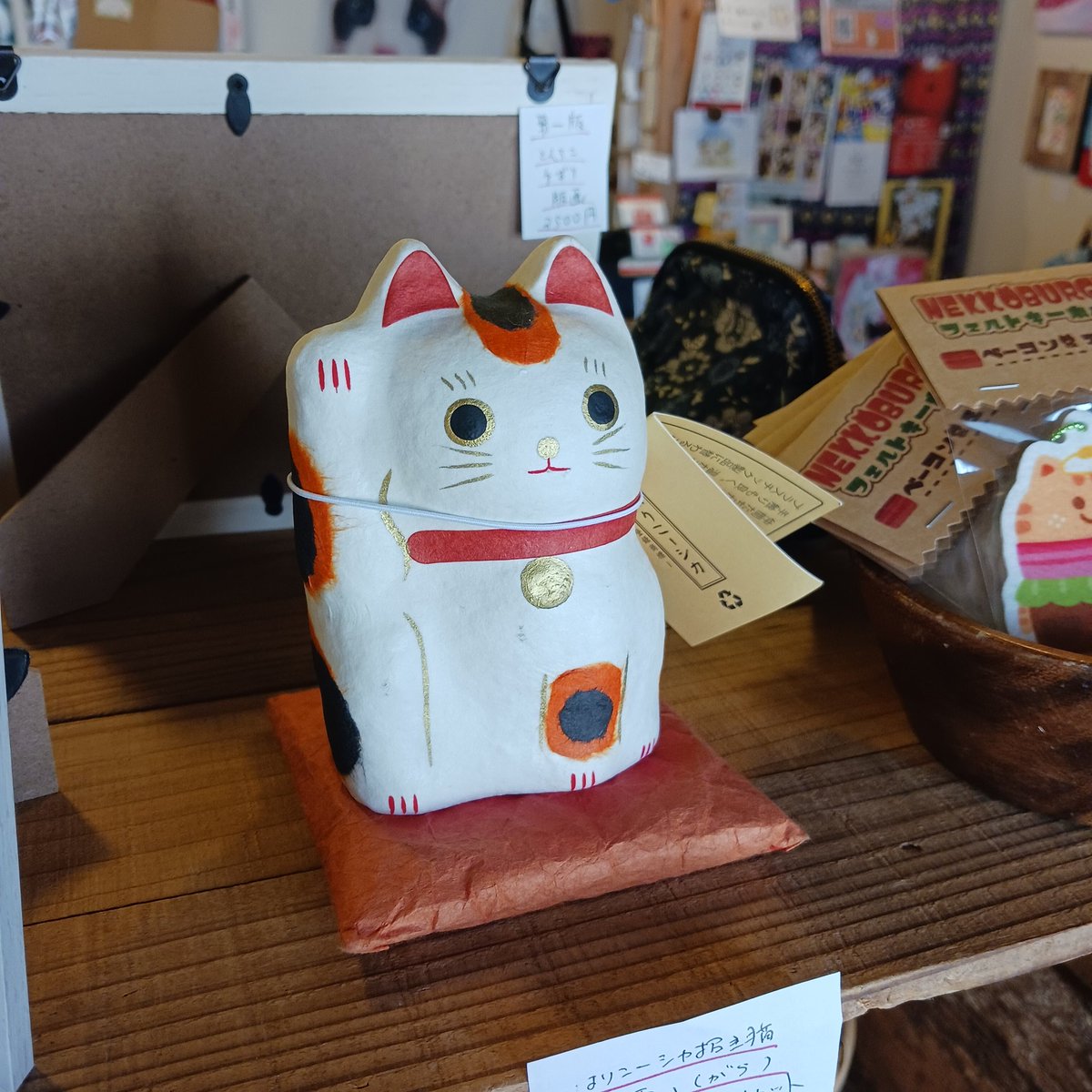 K-SHOP☆お気軽にコメントどうぞ♪  夕方、空いてますよ～どうぞお立ち寄りくださいね( ´∀`)🐱