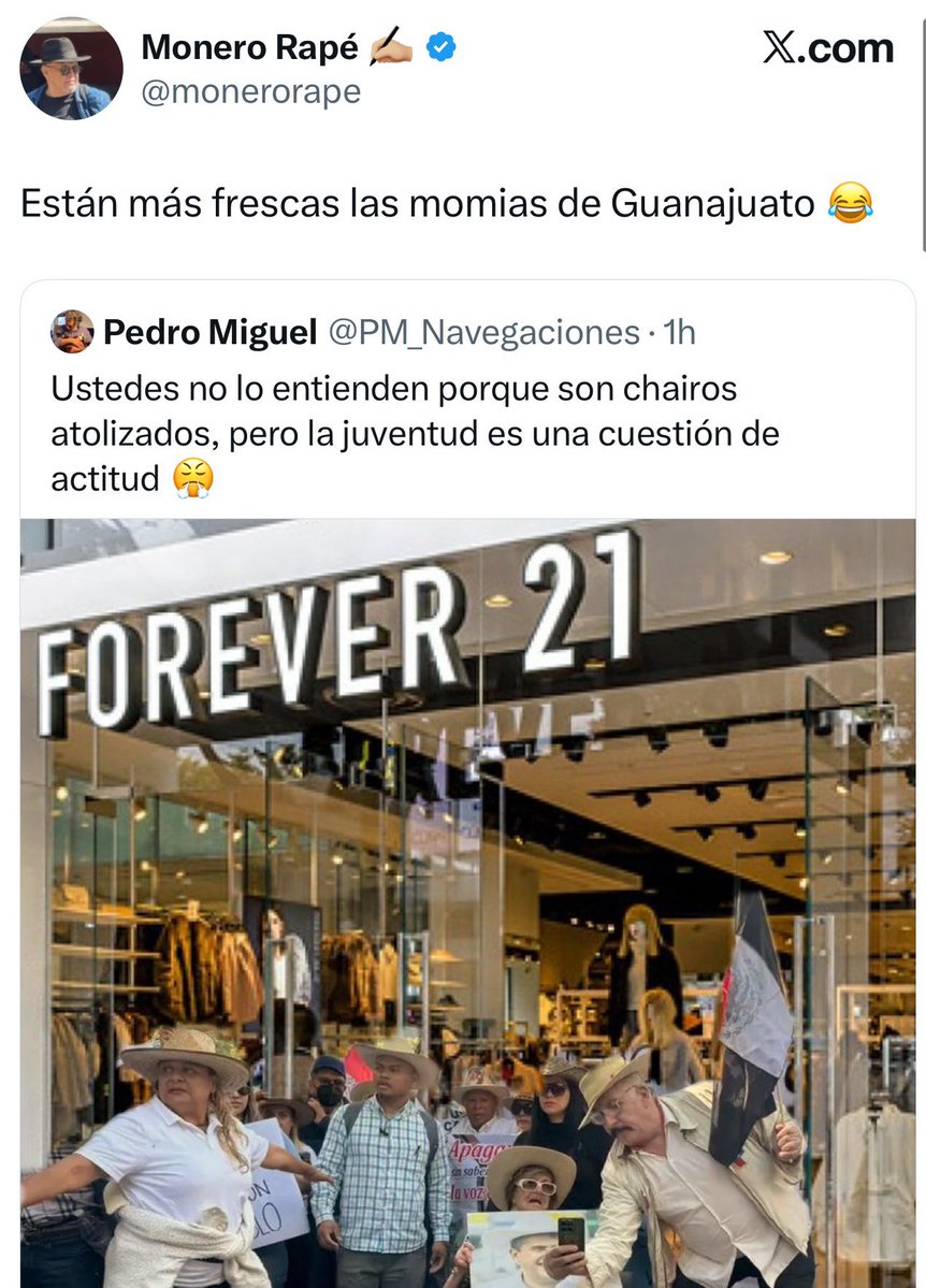 2 de los aplaudidores del régimen más pendejos que hay, <a href="/monerorape/">Monero Rapé ✍🏼</a> y <a href="/PM_Navegaciones/">Pedro Miguel</a>, burlándose de la abuela del difunto Carlos.

Esta es la mierda de MORENA.