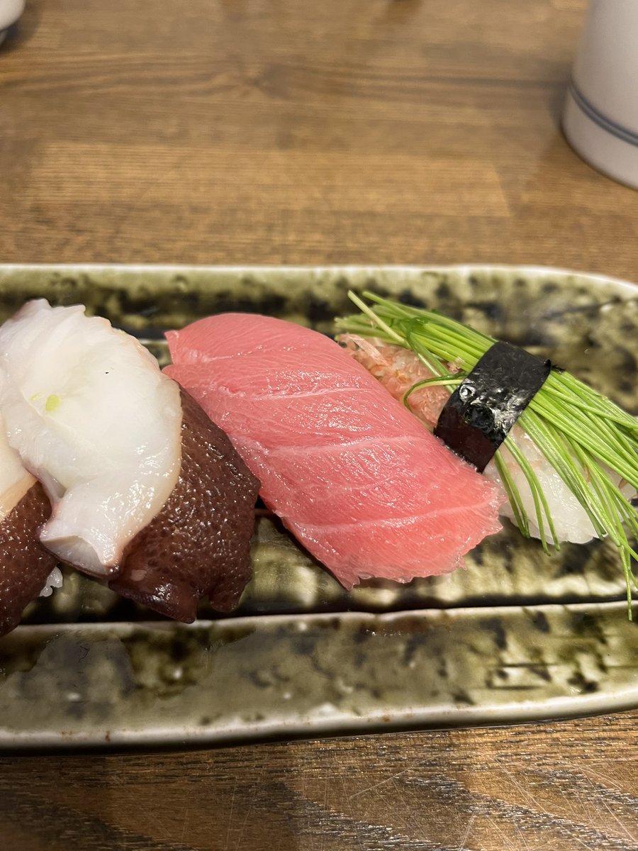 最近ハマってる明石へ‥ 今日も海の幸が美味しい！ いただきまーす