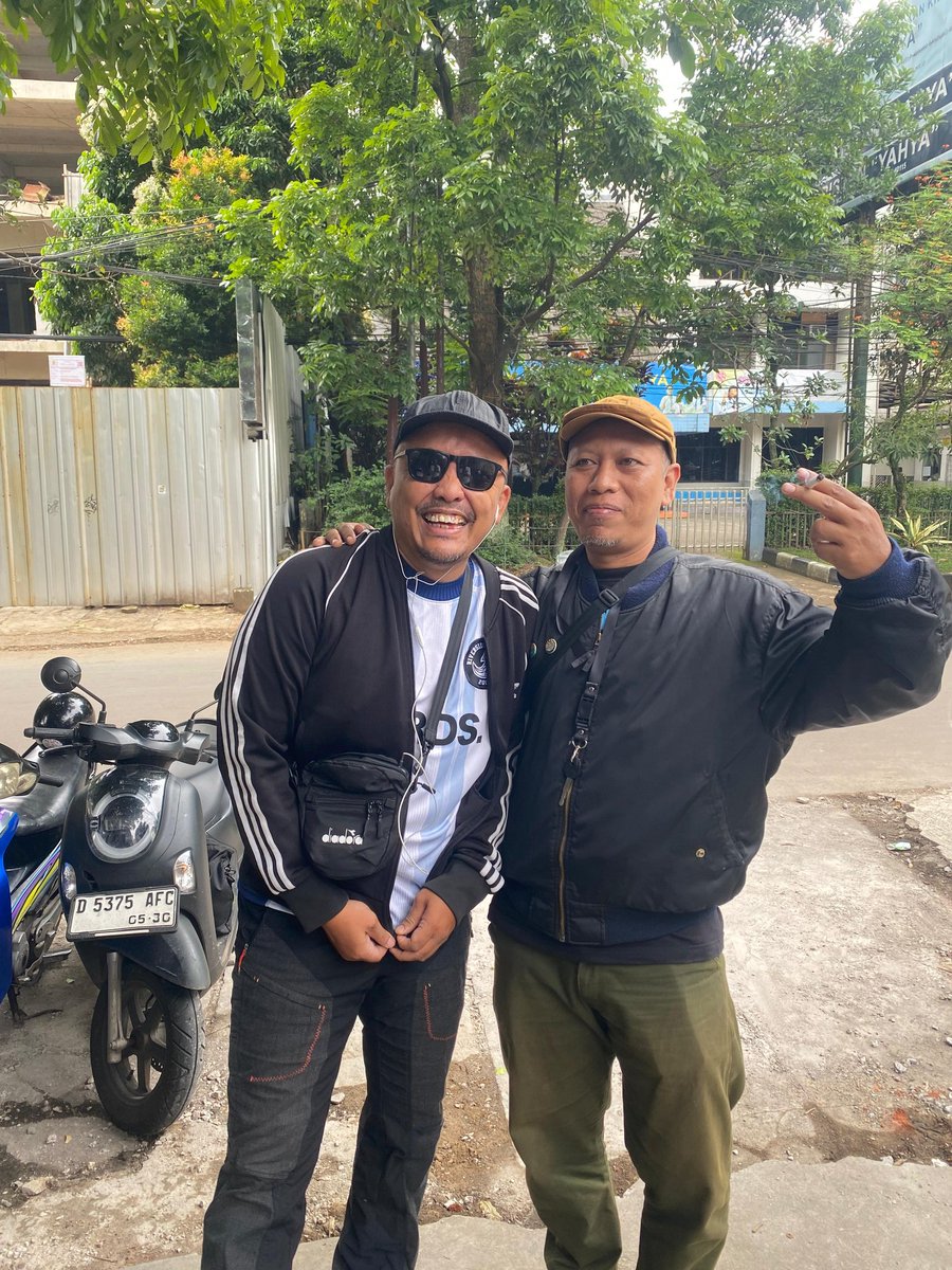 den marday tweet media