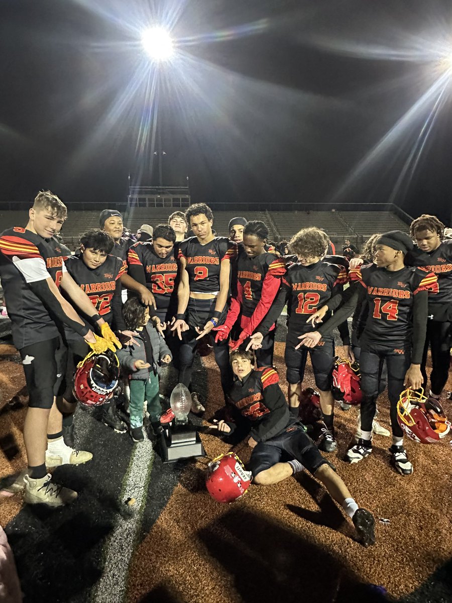 BWWarriors302's tweet photo. 14–12 FINAL — IYFL CHAMPIONS! 🏆🔥
Brandywine Warriors 13U
What a battle… what a finish. The Warriors brought it home! 
#IYFLChamps #BWWarriors #13U https://t.co/8HY2oOGtwW