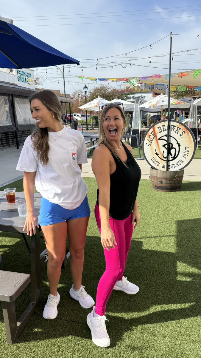 pinksaltarmy's tweet image. Blessed to have the sweetest daughter. We really are the best of friends. 🩷