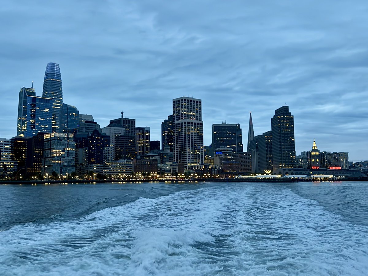 atomicritter's tweet image. lived here for over 10 years and never took the ferry until today lol, the views are nice