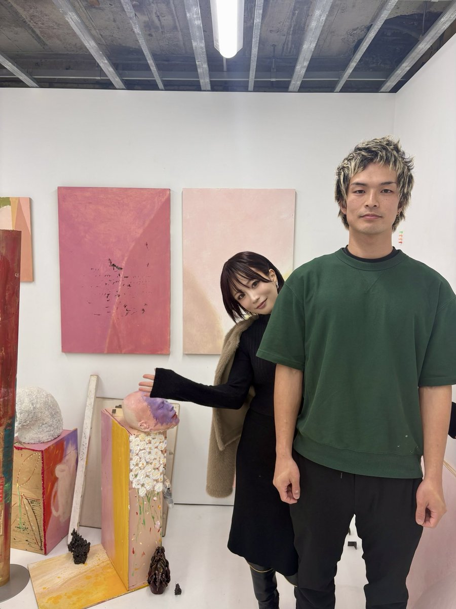 昨日はスパンアートギャラリーとバンビナートギャラリーギャラリーへ行ってきました。川田くんの許可が降りたのでハヤトの顔出し。11月は見たい展示が沢山あります。空気が乾燥してるので体調を崩さないように過ごしましょう🤧🪿🦮 