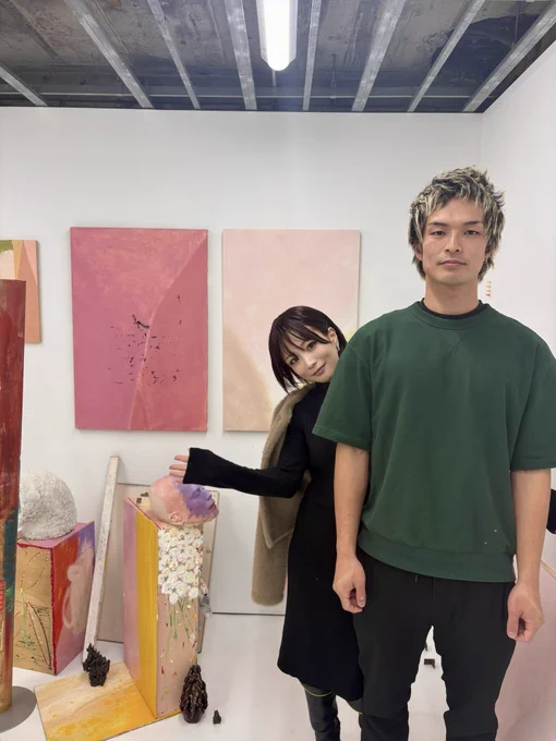 昨日はスパンアートギャラリーとバンビナートギャラリーギャラリーへ行ってきました。川田くんの許可が降りたのでハヤトの顔出し。11月は見たい展示が沢山あります。空気が乾燥してるので体調を崩さないように過ごしましょう🤧🪿🦮 