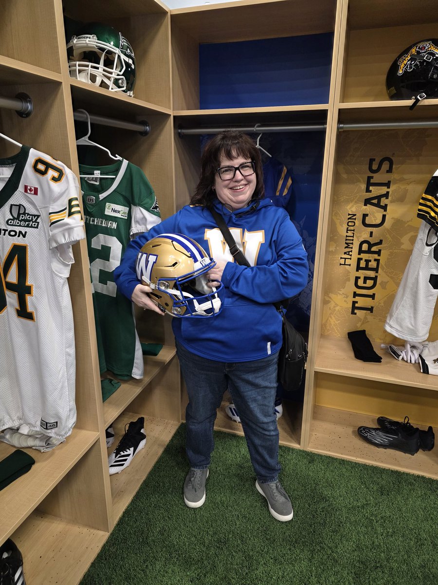 Nicole 🇨🇦 tweet media