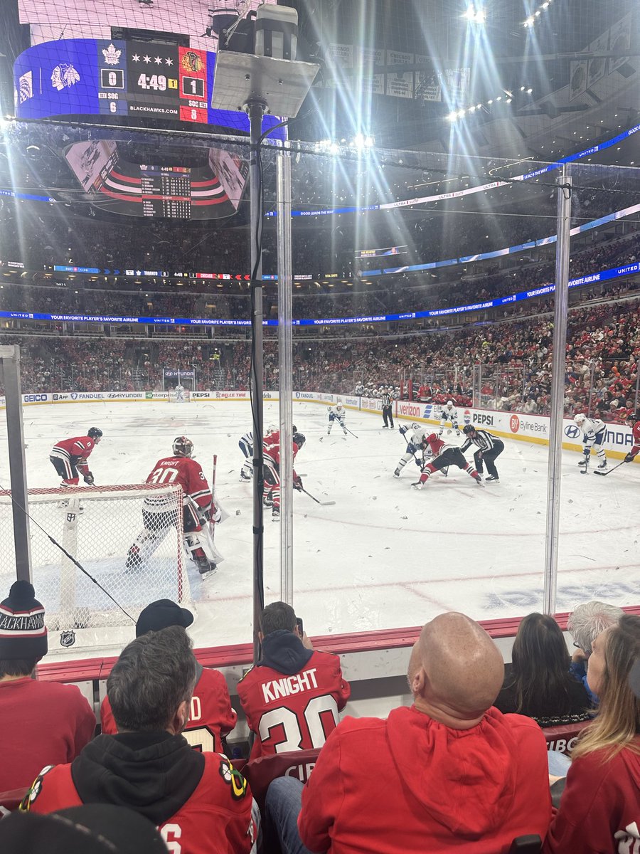 JosephTribs's tweet photo. In town from Keeneland country. Did the Wrigley/Blackhawks double header. What a weekend. @BarstoolBigCat https://t.co/nG6ymLwtrW