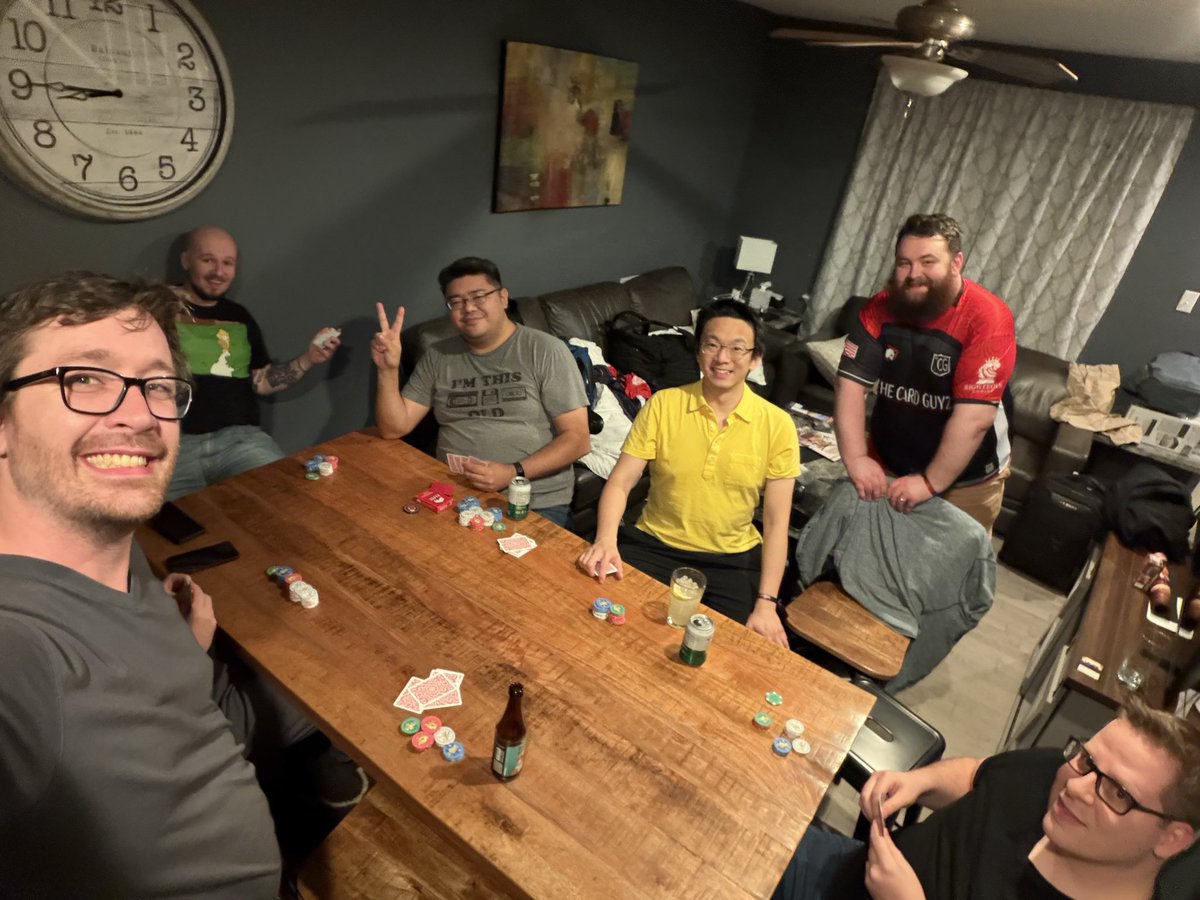 Poker with the pals lastnight, endless steaks at FOGO tonight, good time to be a Flesh and Blood gamer 🤙🏻

#fabtcg