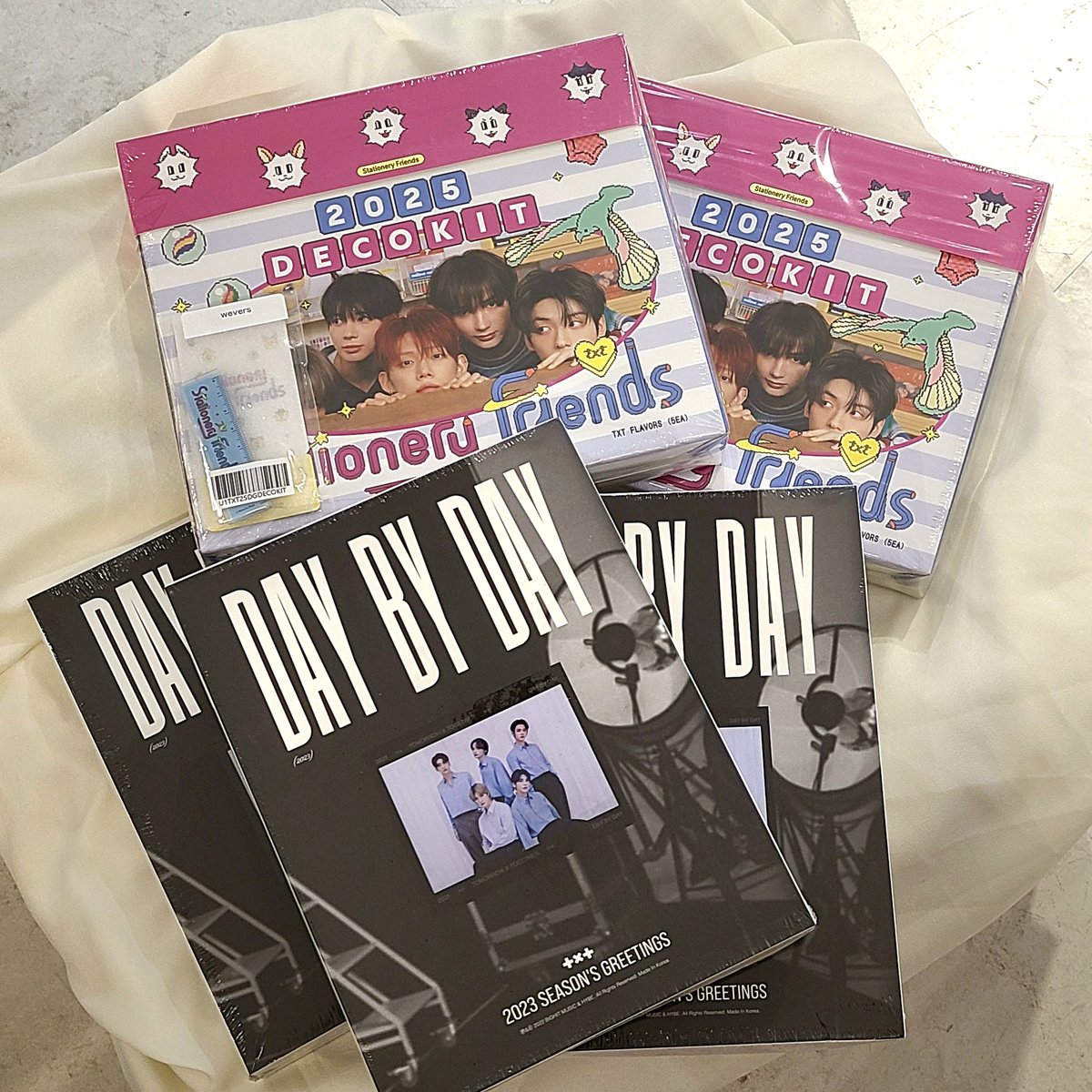 商品入荷情報🛸💫】 MOAの皆さま❗ TXTのアルバム、シーグリが多数入荷