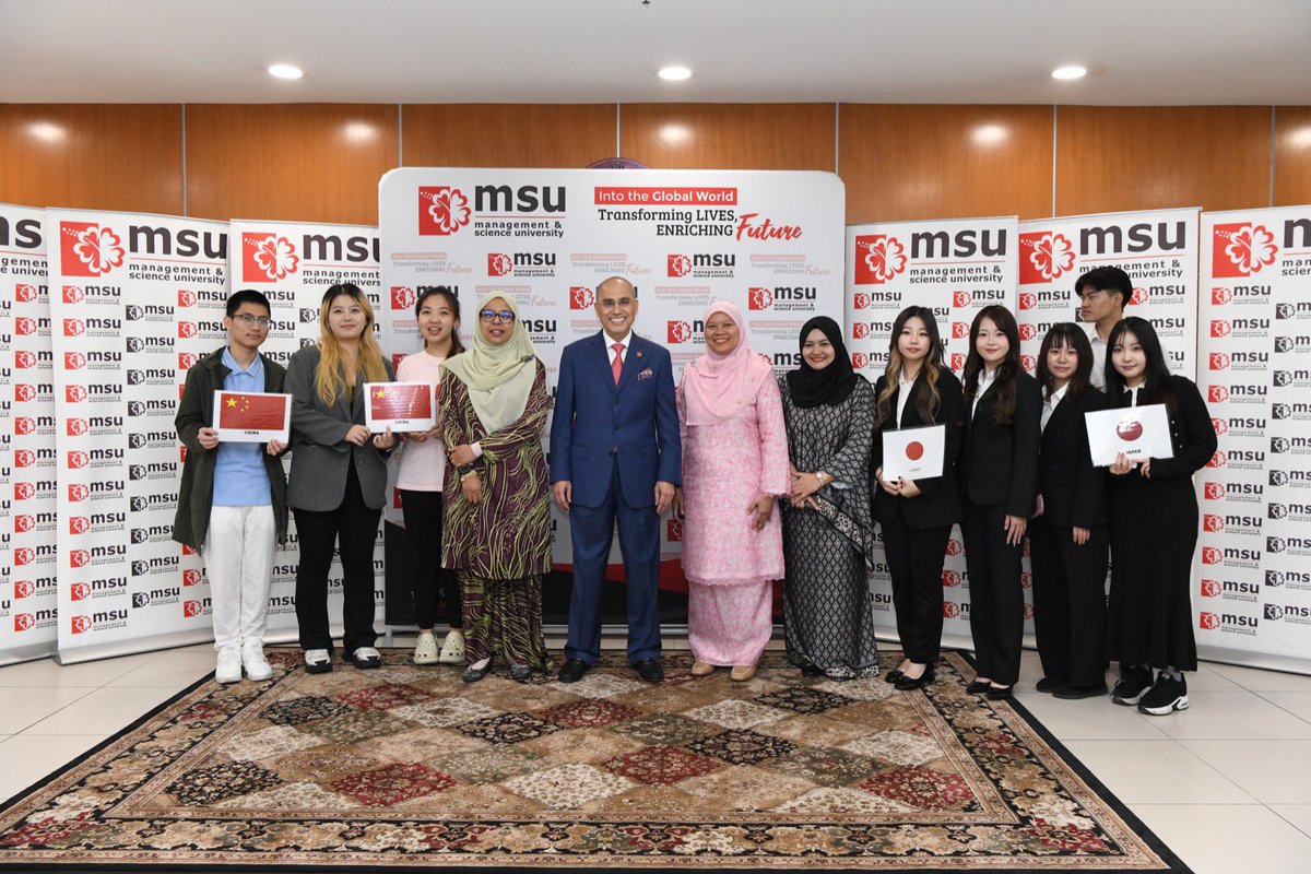 MohdShukriYajid's tweet photo. A warm MSU welcome to our #MSUrians from Beijing International Studies University, joining the inbound Global Mobility Program (GMP). Excited to have you on campus. Here is to new learning experiences, global connections, and a great journey ahead. @MSUMalaysia @MSUGlobalAffair https://t.co/xCwr3vE8HU