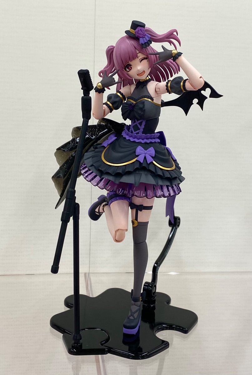 SOUSAI_official's tweet image. AK-GARDEN【28】開場しました！
ユエちゃんのデコマスも展示しています🌙🌹
#創彩少女庭園