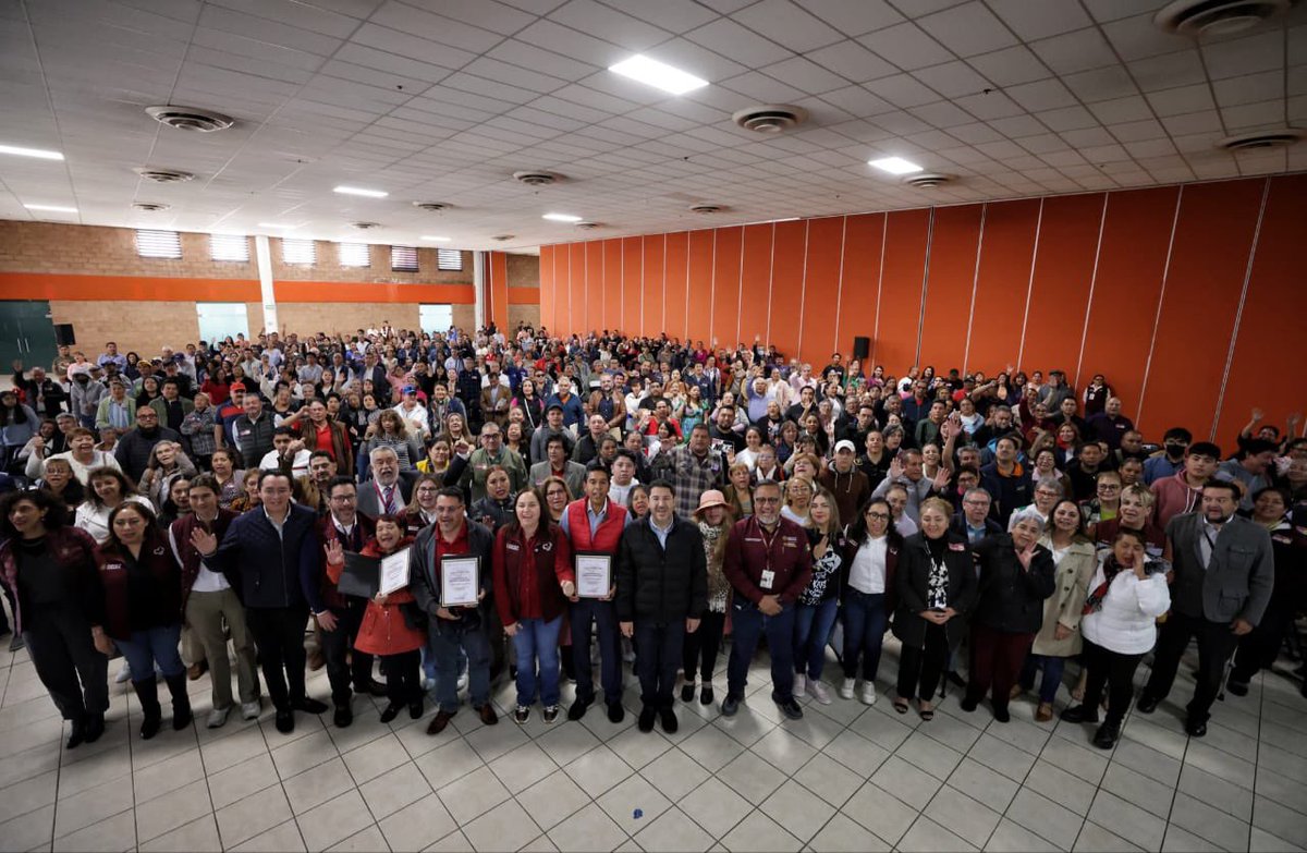 Issste_Zac's tweet image. 📰 #COMUNICADO
Antes se condonaban impuestos a millonarios; hoy deudas impagables a los trabajadores del Estado: Martí Batres.
🔗goo.su/VbEzmU