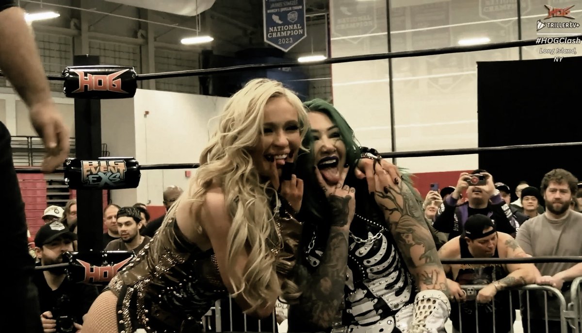 PaintMeMyDear's tweet image. The Ballsy Smokeshow—a flawless debut.