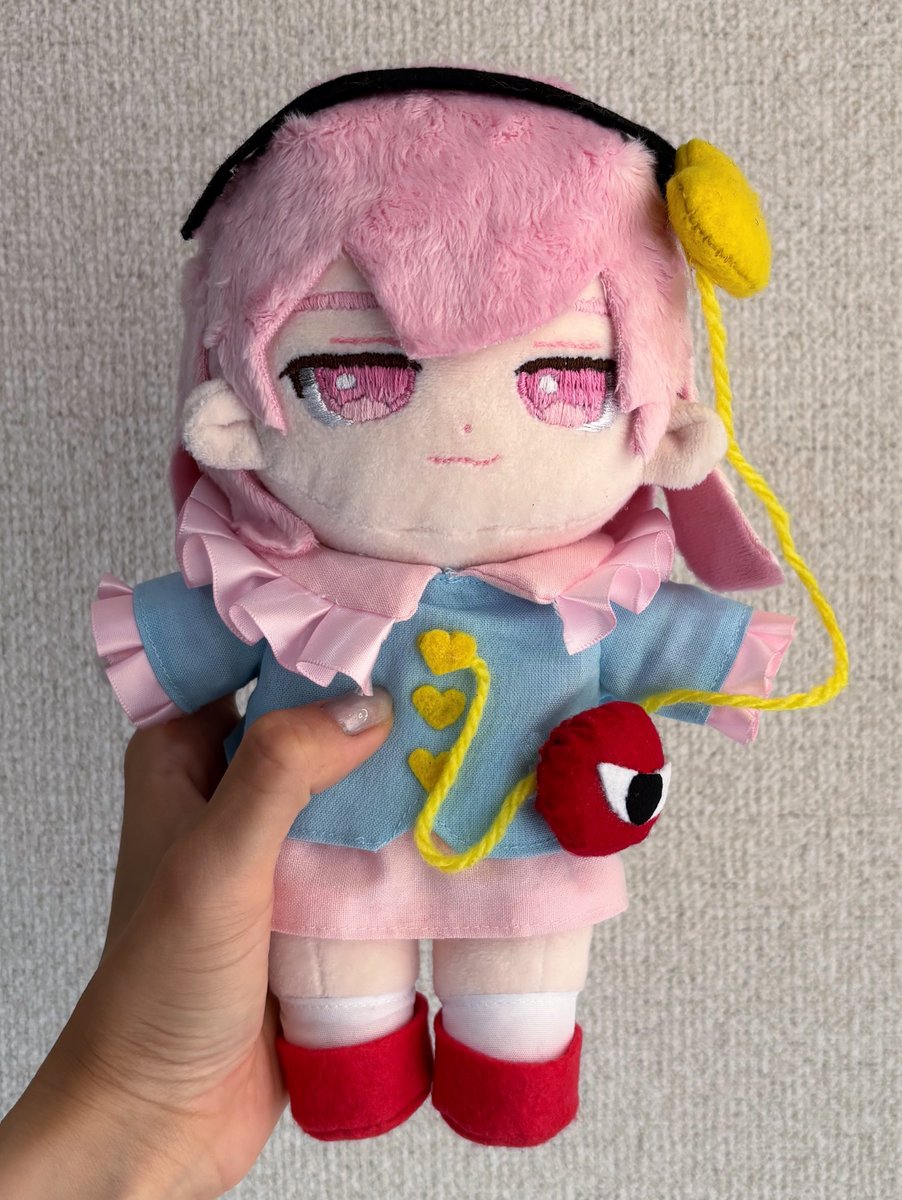 lunar_cherub's tweet image. ほぼ100均の材料だけでさとりのぬいを作りました！

完成出来て嬉しい！

#東方Projectㅤㅤㅤㅤ #ハンドメイド作品 #100均