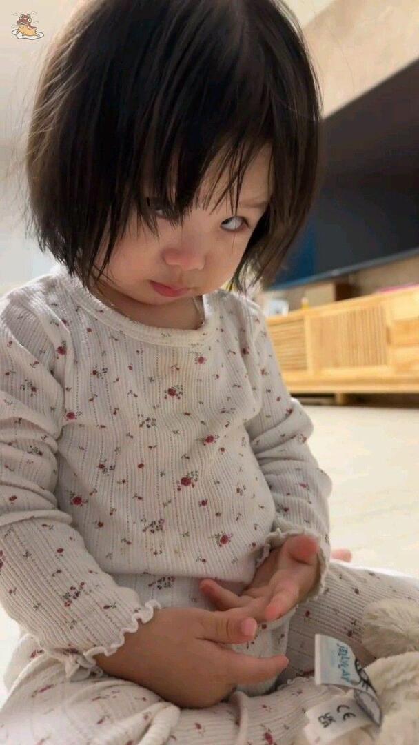 TamagoPost's tweet photo. ㅤㅤㅤㅤㅤㅤㅤ

☀️
WhatsApp : yn.

: Sayang, masih lama belanjanya?
: Kembaran kamu udah manyun..
: Ngambek.. 

Marriage plot di dm? - m

ㅤㅤㅤㅤㅤㅤㅤ https://t.co/urh7BnkEwa