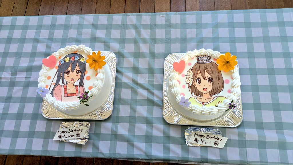 emaページ♡ゆいちゃん-さん-ケーキ 幸せおたんじょーび🐰🎂💕 みんないつもありがとうだよ。😢👑♡