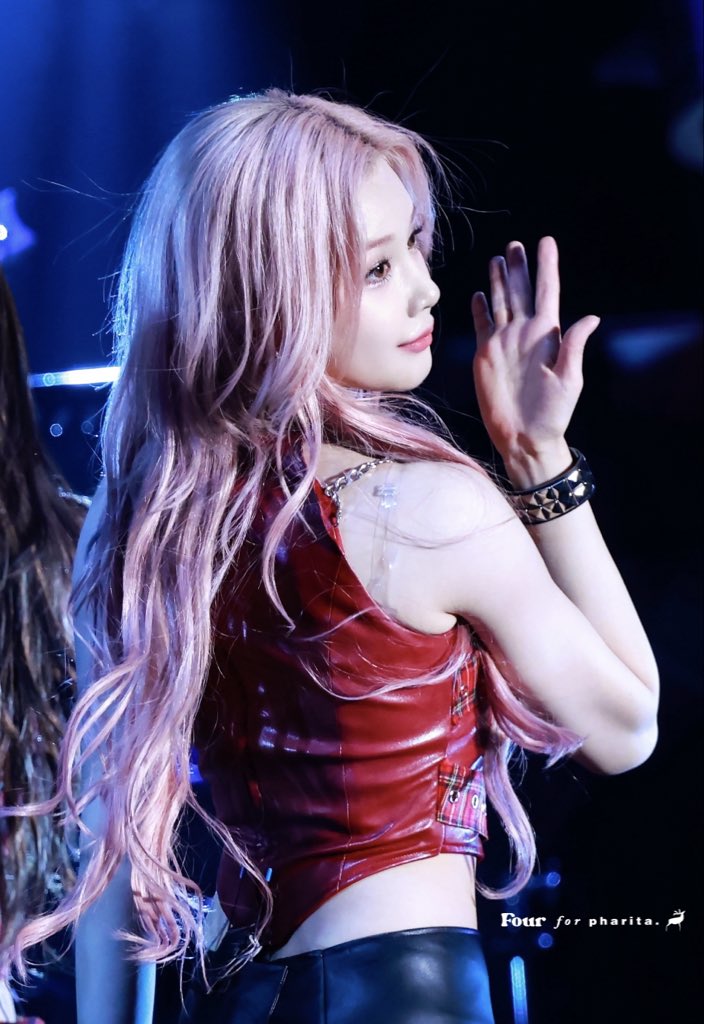 Four for pharita tweet media