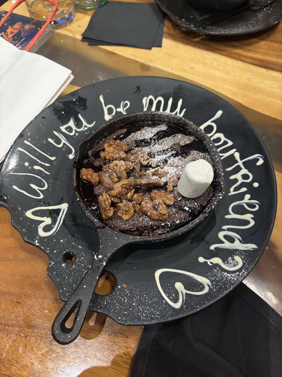 iamcalieb_'s tweet image. Ahhhh… Ima boyfriend nowwww 🥹🫣